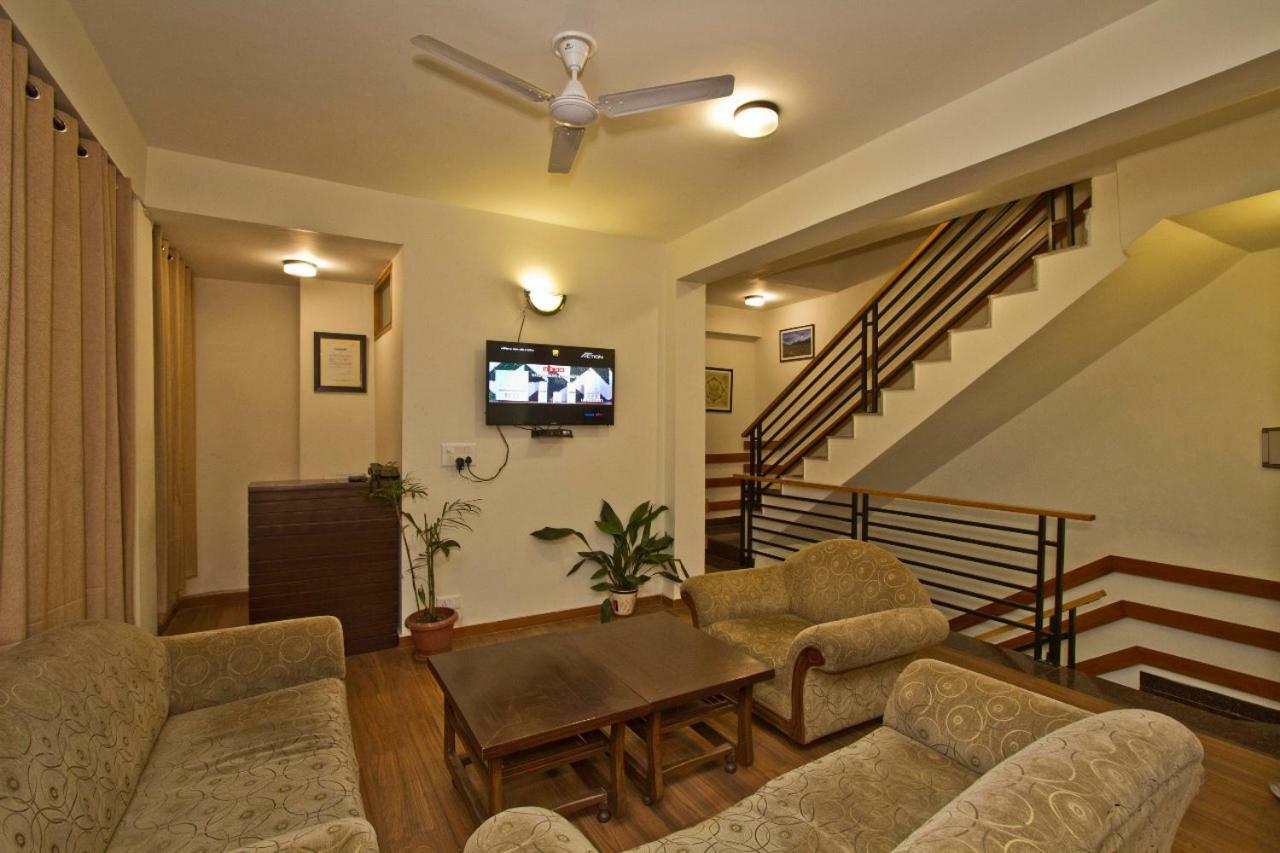 Lonchenpa B&B Manali  Bagian luar foto