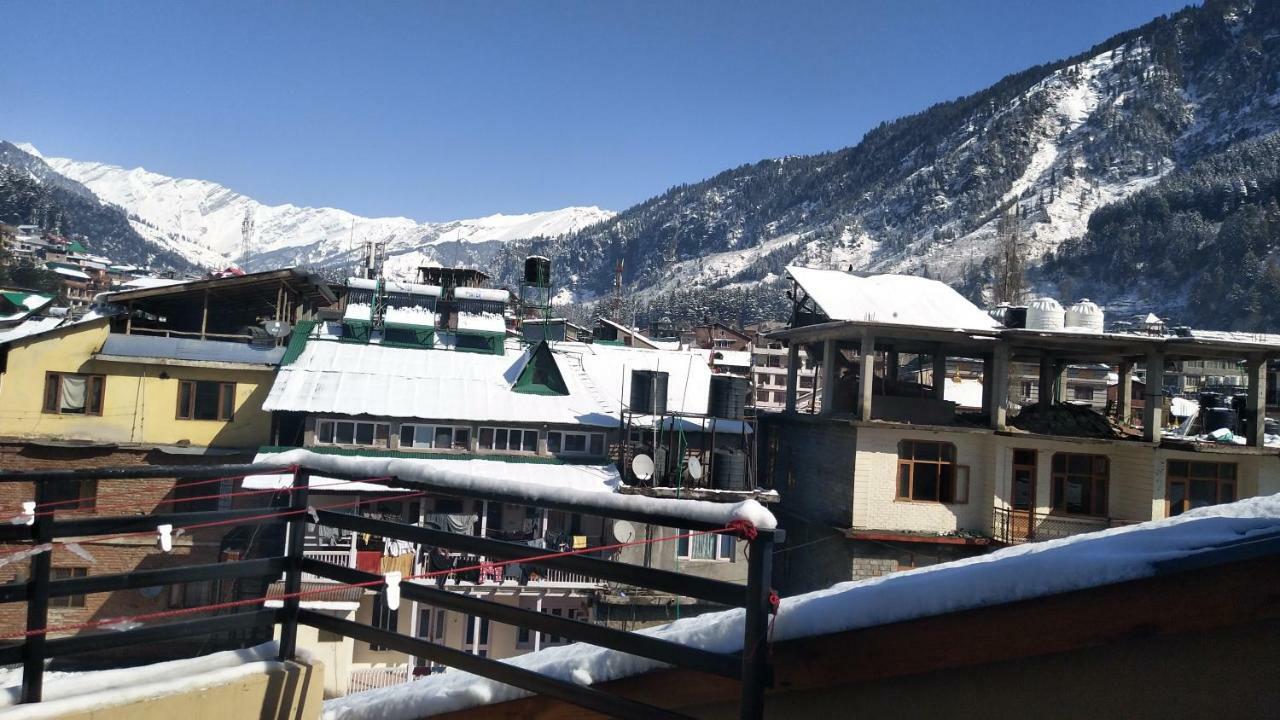 Lonchenpa B&B Manali  Bagian luar foto
